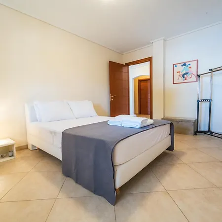 Sunset Retreat - Pool - Views - Sleeps 7 Διαμέρισμα Vrachonisida Xifios
